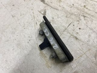 bontott SKODA OCTAVIA II Csomagtérajtó Kapcsoló