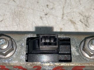 bontott SKODA OCTAVIA II Csomagtérajtó Kapcsoló