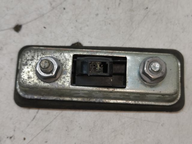 bontott SKODA OCTAVIA II Csomagtérajtó Kapcsoló