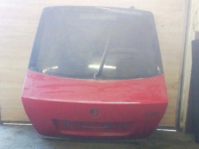 bontott SKODA OCTAVIA II Csomagtérajtó (Üres lemez)