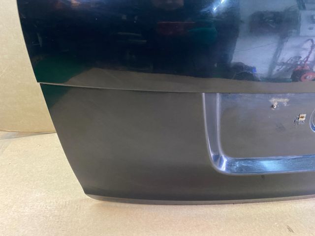 bontott SKODA OCTAVIA II Csomagtérajtó (Üres lemez)