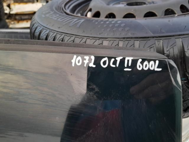 bontott SKODA OCTAVIA II Csomagtérajtó (Üres lemez)