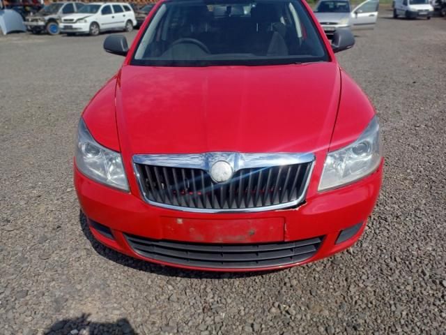 bontott SKODA OCTAVIA II Csomagtérajtó (Üres lemez)