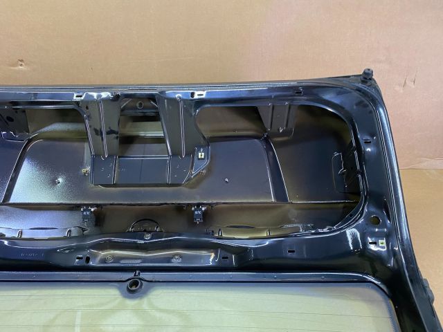 bontott SKODA OCTAVIA II Csomagtérajtó (Üres lemez)