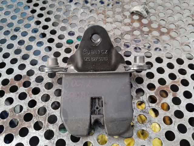 bontott SKODA OCTAVIA II Csomagtérajtó Zárszerkezet