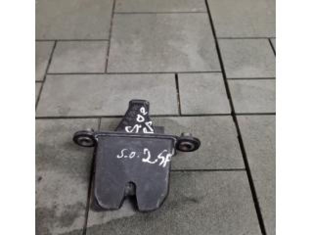 bontott SKODA OCTAVIA II Csomagtérajtó Zárszerkezet