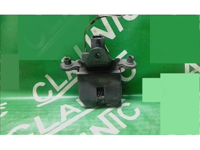 bontott SKODA OCTAVIA II Csomagtérajtó Zárszerkezet