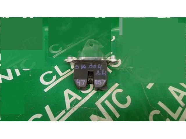 bontott SKODA OCTAVIA II Csomagtérajtó Zárszerkezet