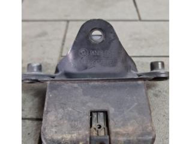 bontott SKODA OCTAVIA II Csomagtérajtó Zárszerkezet