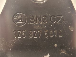 bontott SKODA OCTAVIA II Csomagtérajtó Zárszerkezet