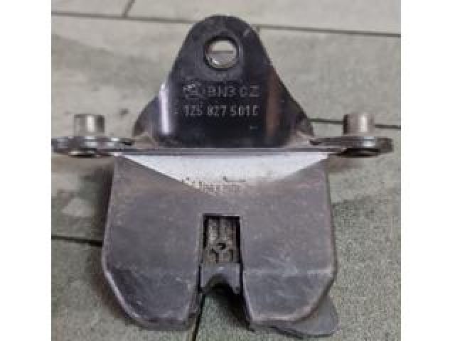 bontott SKODA OCTAVIA II Csomagtérajtó Zárszerkezet