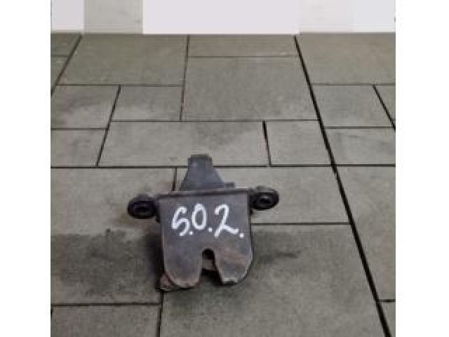 bontott SKODA OCTAVIA II Csomagtérajtó Zárszerkezet