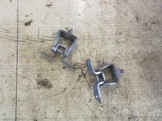 bontott SKODA OCTAVIA II Csomagtérajtó Zsanér