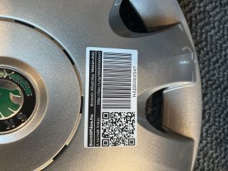 bontott SKODA OCTAVIA II Dísztárcsa (1 db)