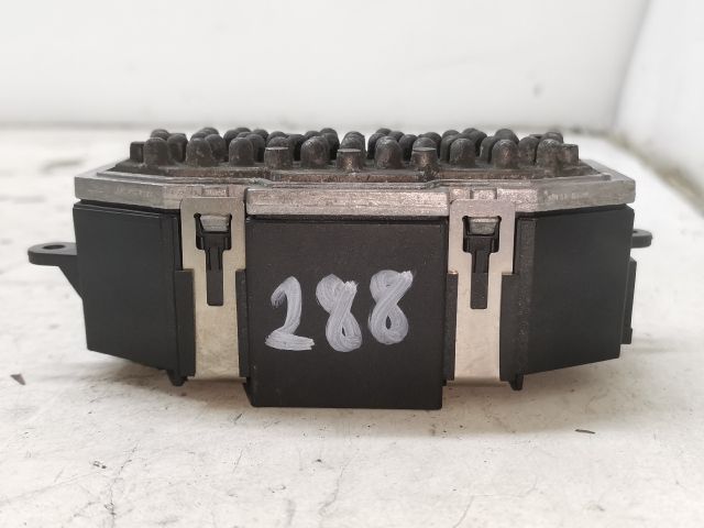 bontott SKODA OCTAVIA II Előtét Ellenállás Fűtőmotor