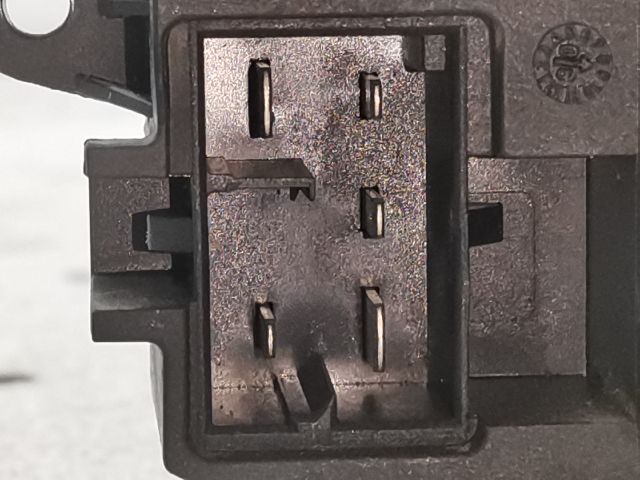 bontott SKODA OCTAVIA II Előtét Ellenállás Fűtőmotor