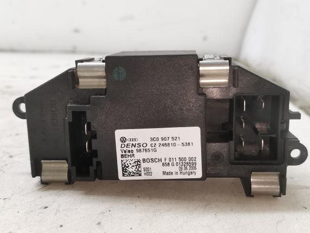 bontott SKODA OCTAVIA II Előtét Ellenállás Fűtőmotor