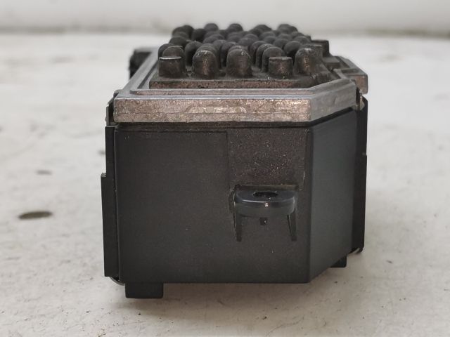 bontott SKODA OCTAVIA II Előtét Ellenállás Fűtőmotor