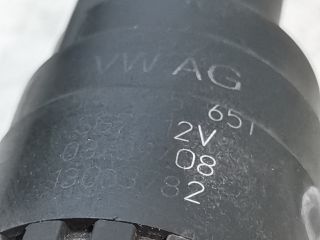 bontott SKODA OCTAVIA II Első Ablakmosó Szivattyú