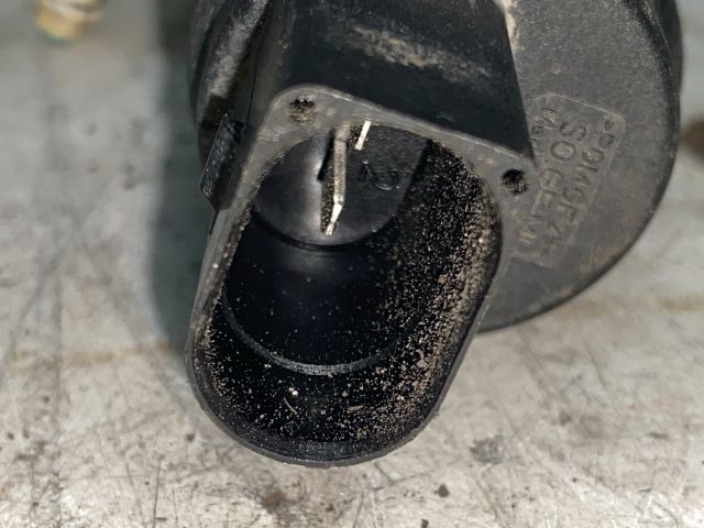 bontott SKODA OCTAVIA II Első Ablakmosó Szivattyú