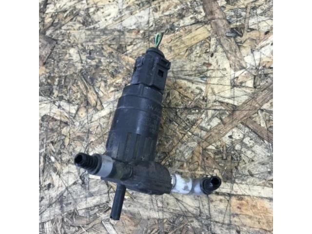 bontott SKODA OCTAVIA II Első Ablakmosó Szivattyú