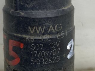 bontott SKODA OCTAVIA II Első Ablakmosó Szivattyú