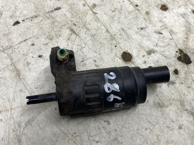 bontott SKODA OCTAVIA II Első Ablakmosó Szivattyú