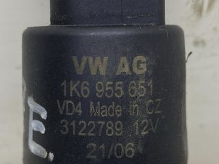 bontott SKODA OCTAVIA II Első Ablakmosó Szivattyú