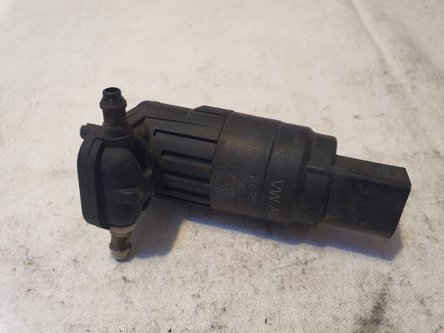 bontott SKODA OCTAVIA II Első Ablakmosó Szivattyú