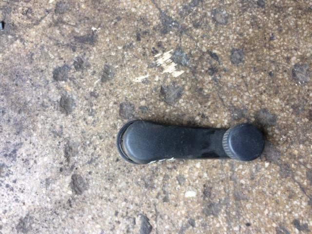 bontott SKODA OCTAVIA II Első Ablaktekerő Kar