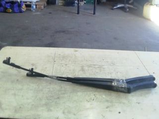 bontott SKODA OCTAVIA II Első Ablaktörlő Kar