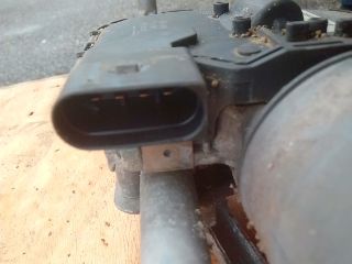 bontott SKODA OCTAVIA II Első Ablaktörlő Motor