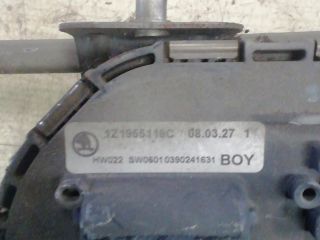 bontott SKODA OCTAVIA II Első Ablaktörlő Szerkezet Motorral