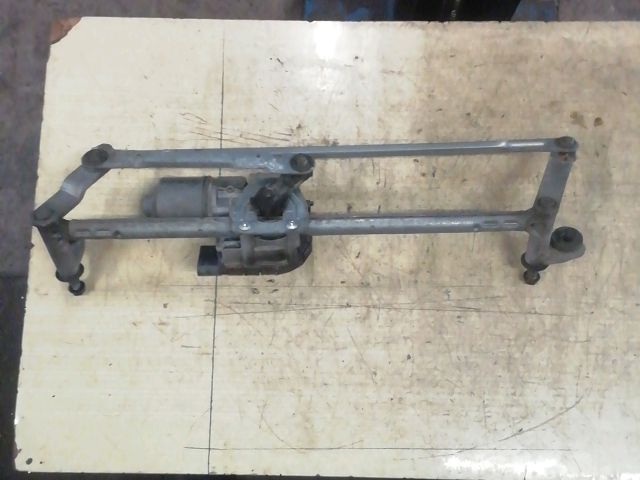 bontott SKODA OCTAVIA II Első Ablaktörlő Szerkezet Motorral