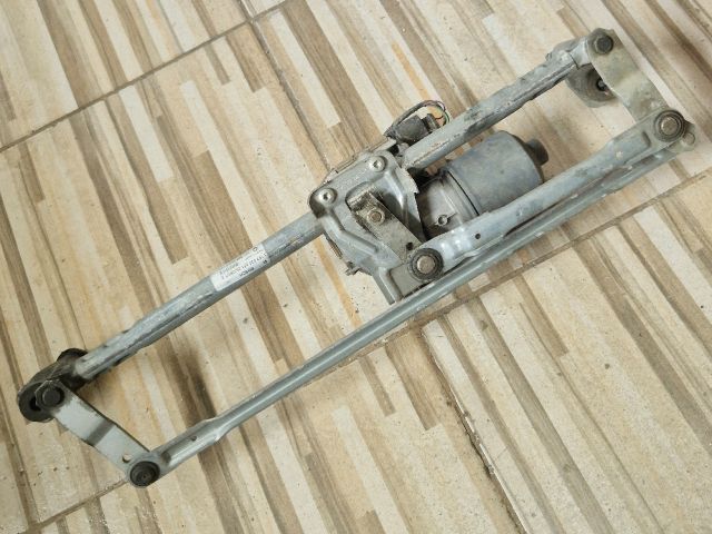 bontott SKODA OCTAVIA II Első Ablaktörlő Szerkezet Motorral