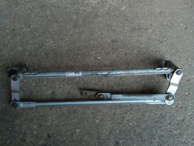 bontott SKODA OCTAVIA II Első Ablaktörlő Szerkezet