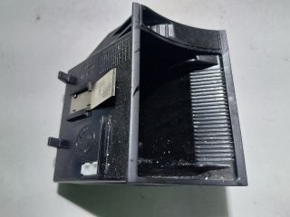 bontott SKODA OCTAVIA II Első Hamutartó