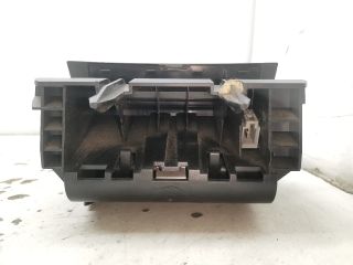 bontott SKODA OCTAVIA II Első Hamutartó