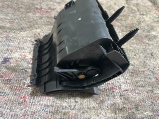 bontott SKODA OCTAVIA II Első Hamutartó