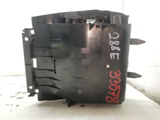 bontott SKODA OCTAVIA II Első Hamutartó