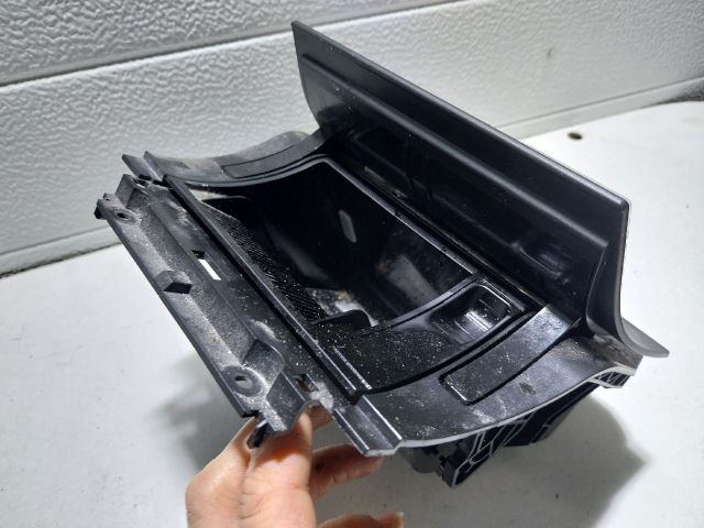 bontott SKODA OCTAVIA II Első Hamutartó