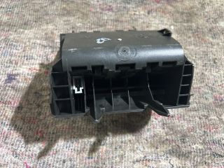 bontott SKODA OCTAVIA II Első Hamutartó