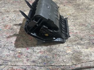 bontott SKODA OCTAVIA II Első Hamutartó