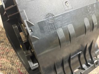 bontott SKODA OCTAVIA II Első Hamutartó