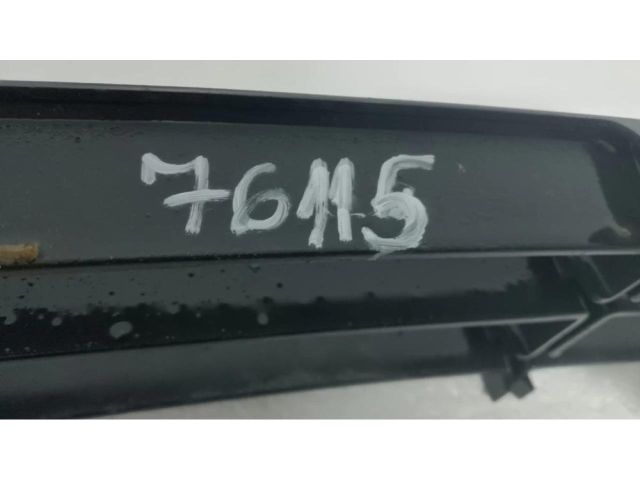 bontott SKODA OCTAVIA II Első Lökhárító Alsó Középső Díszrács