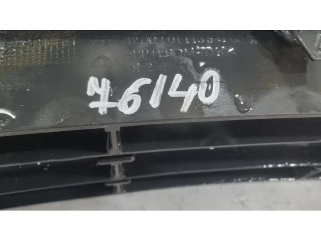 bontott SKODA OCTAVIA II Első Lökhárító Alsó Középső Díszrács