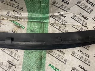 bontott SKODA OCTAVIA II Első Lökhárító Alsó Középső Díszrács