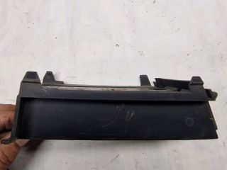 bontott SKODA OCTAVIA II Első Lökhárító Bal Díszrács