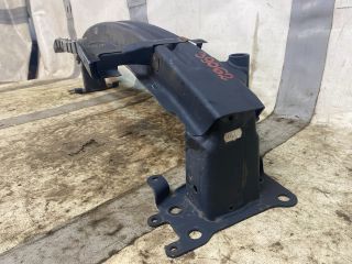 bontott SKODA OCTAVIA II Első Lökhárító Merevítő (Fém)