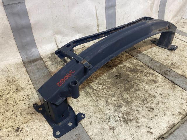 bontott SKODA OCTAVIA II Első Lökhárító Merevítő (Fém)